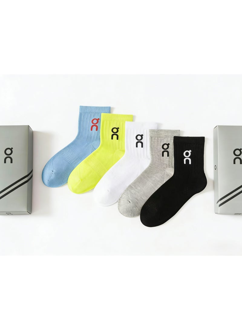 أون جوارب قطنية خالصة متوسطة الطول من ON، بألوان زاهية - 5 أزواج في العبوة، معبأة في علبة هدايا - Image 1